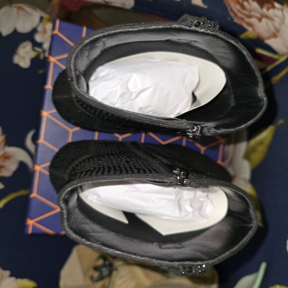 Sparkly Black Rhinestone Cowboy Boots size 11/42 - NIB - Picture 7 of 9